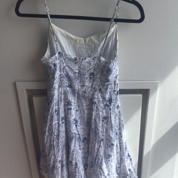 Old Navy sundress - Picture 3 of 3